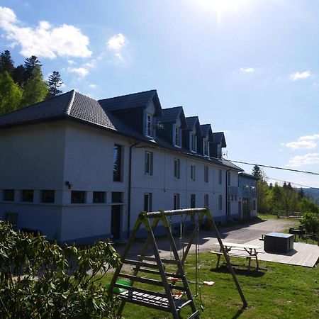 Gites Les Grandes Gouttes Le Syndicat Exterior foto